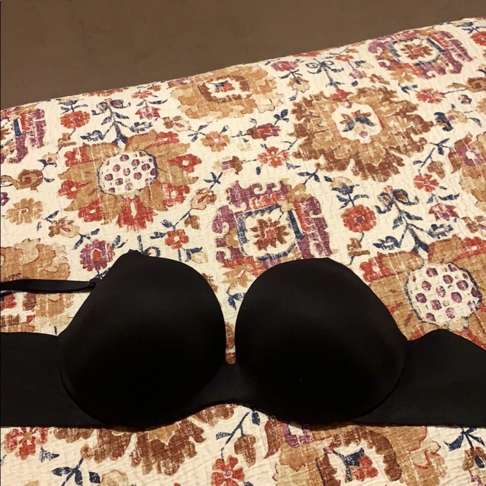 Victoria Secret medium push up bra